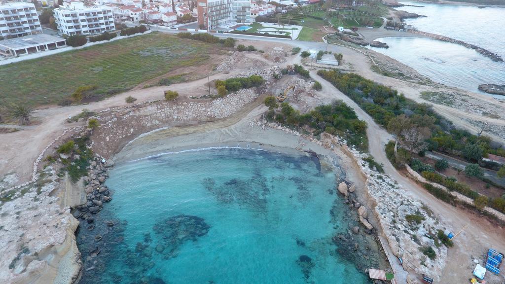 Thalassa Court Sandy Beach Apartment Protarász Kültér fotó